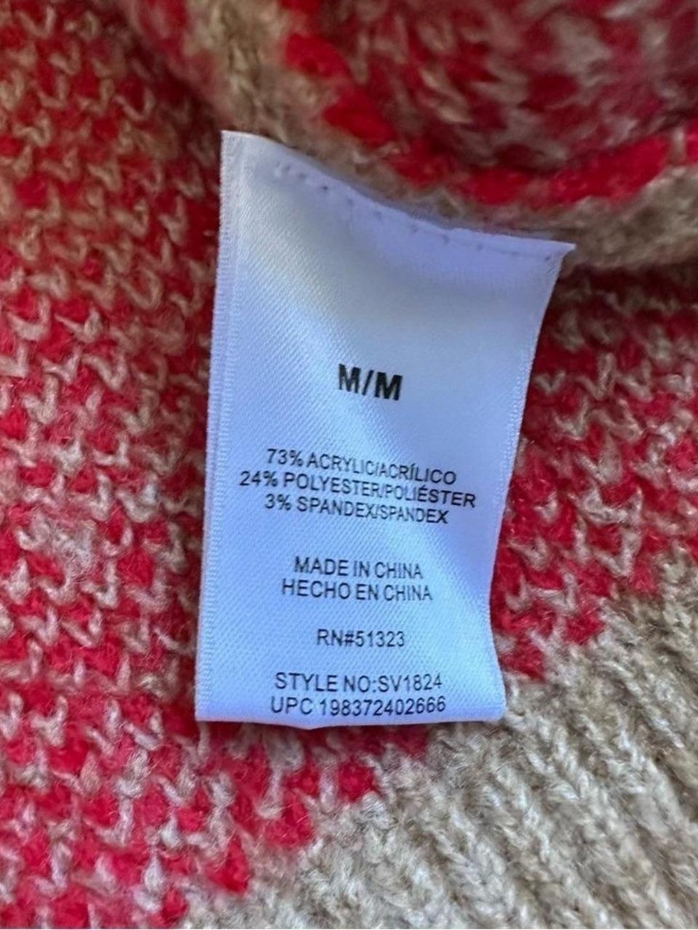 NWT Vince Camuto Tan Crewneck Sweater with Red Heart Pattern - Picture 6 of 8